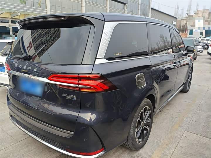 Roewe iMax 8 2022 2022款 400TGI 旗舰版
