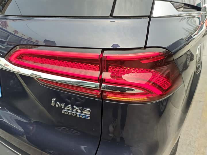 Roewe iMax 8 2022 2022款 400TGI 旗舰版