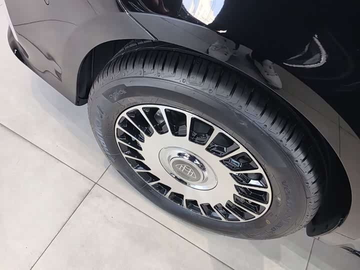 Mercedes-Benz Vito 2024 2024款 2.0T 精英版 7座