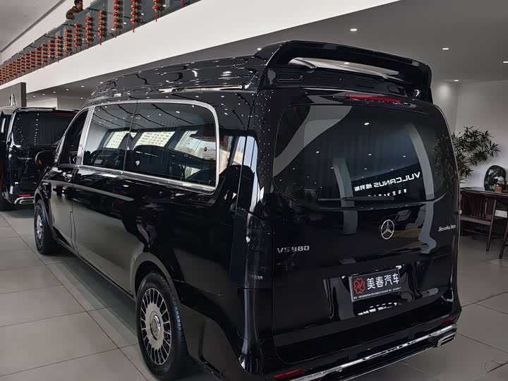 Mercedes-Benz Vito 2024 2024款 2.0T 精英版 7座
