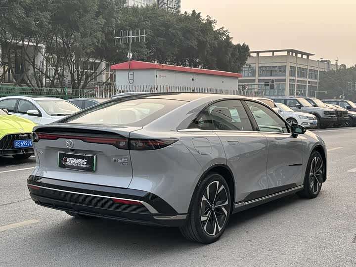 Mazda EZ-6 2024 2024款 纯电600智尊版