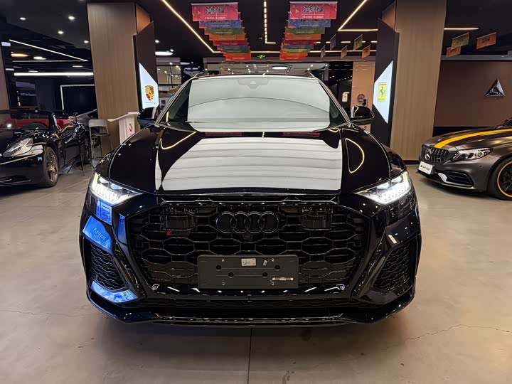 2021 Audi RS Q8