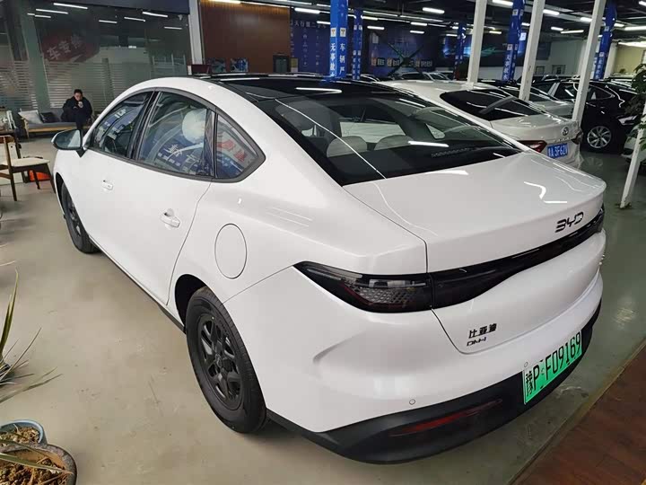 BYD Seal 05 DM-i Hybrid 2025 2025款 DM-i 智驾版 55KM豪华型