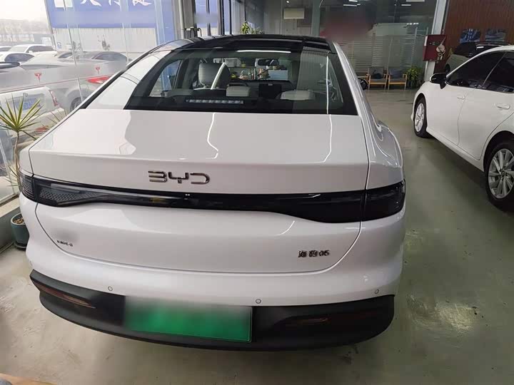 BYD Seal 05 DM-i Hybrid 2025 2025款 DM-i 智驾版 55KM豪华型