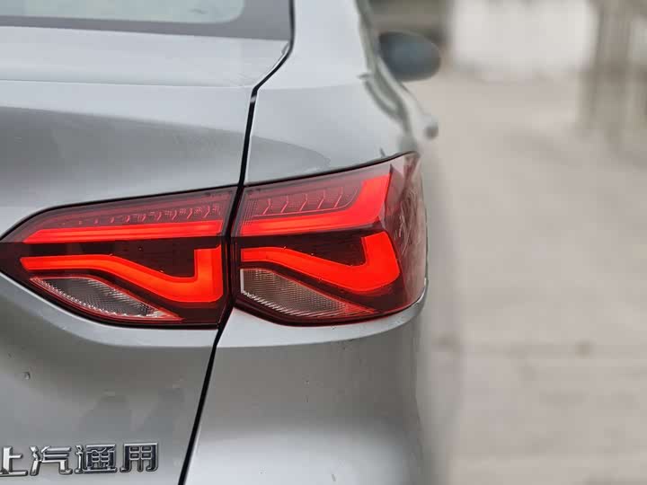 Chevrolet Monza 2024 2024款 1.5L 双离合悦享版