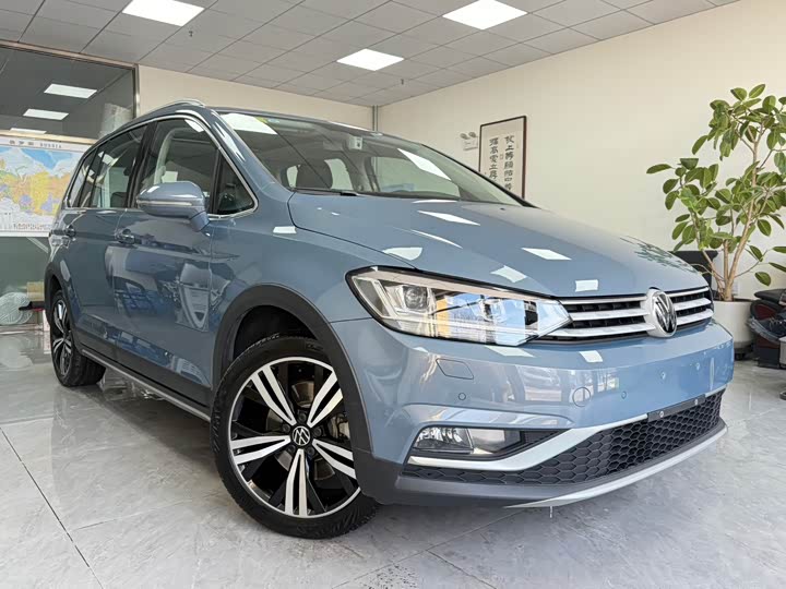 Volkswagen Touran L 2021 2021款 途安L 280TSI DSG拓界版 6座