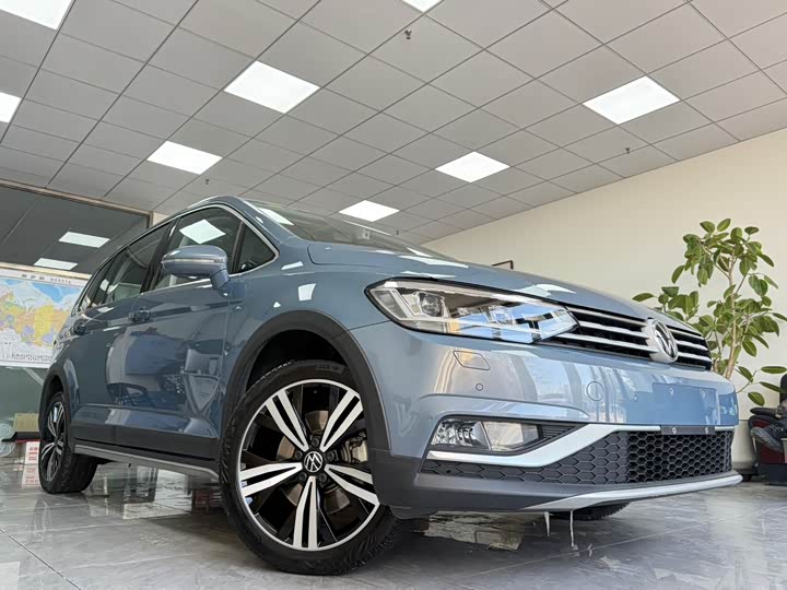 Volkswagen Touran L 2021 2021款 途安L 280TSI DSG拓界版 6座