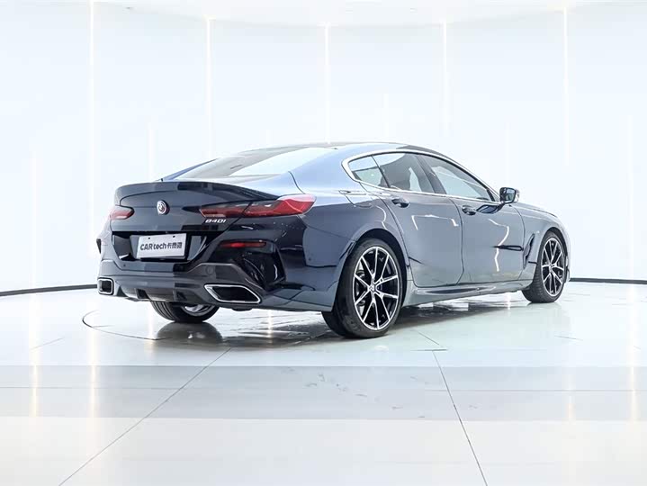 BMW 8 Series 2022 2022款 840i 四门轿跑车 M运动套装