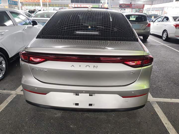 GAC Aion S 2023 2023款 魅 580 磷酸铁锂