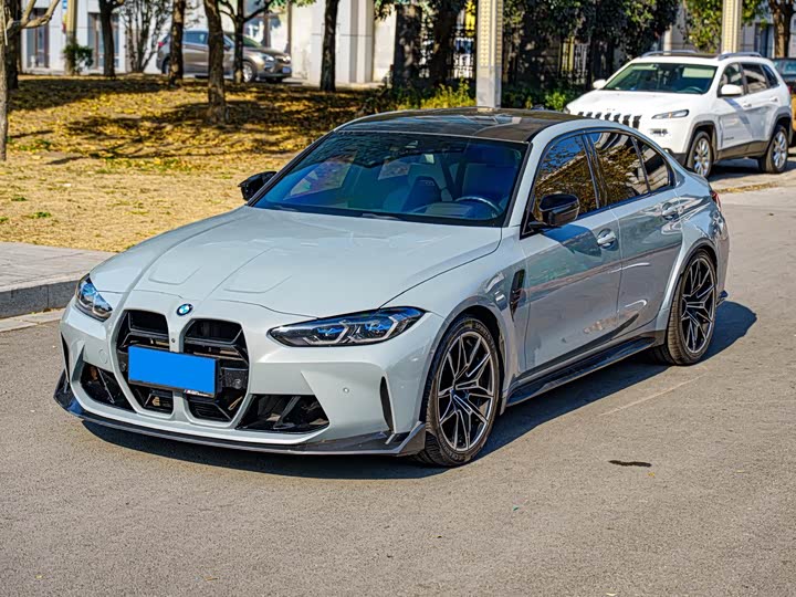 BMW M3 2023 2023款 M3四门轿车 雷霆版