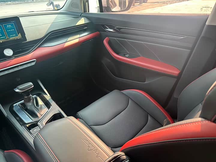 Geely Emgrand GS 2021 2021款 1.4T CVT尊贵型