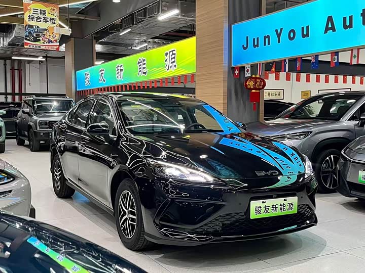 BYD Seal 05 DM-i Hybrid 2025 2025款 DM-i 智驾版 120KM旗舰型