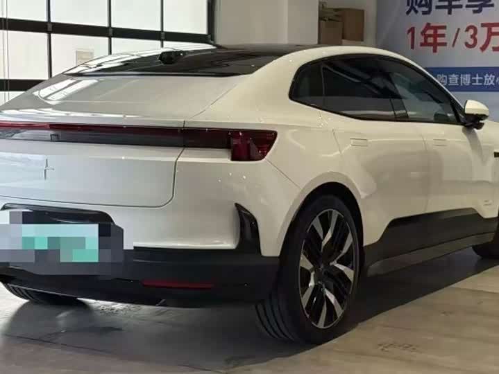 Polestar 4 2024 2024款 单电机标准续航PLUS 双星互联版