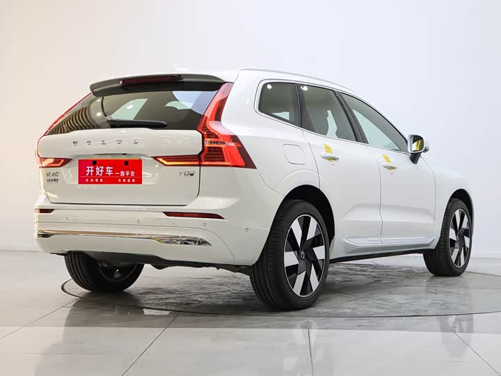 Volvo XC60 Hybrid 2025 2025款 插电式混动 长续航四驱智远豪华版