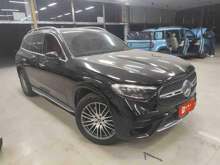 Mercedes-Benz GLC-Class 2025 2025款 改款 GLC 300 L 4MATIC 动感型 5座