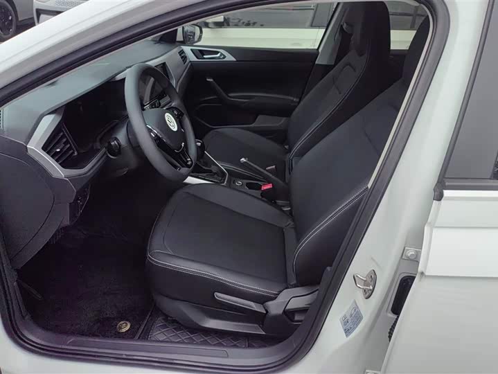 Volkswagen Polo 2023 2023款 改款 Plus 1.5L 自动全景乐享版
