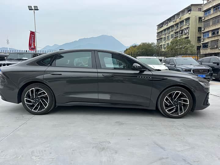 Lincoln Z (Zephyr) 2022 2022款 i酷 尊雅版