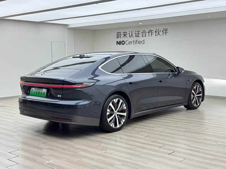 2024 Nio ET7