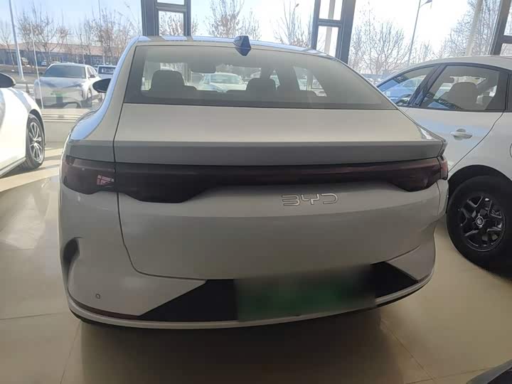 BYD Qin L 2025 2025款 EV 545KM卓越型