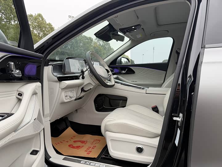 Exeed RX 2023 2023款 400T 四驱尊享飞鱼版