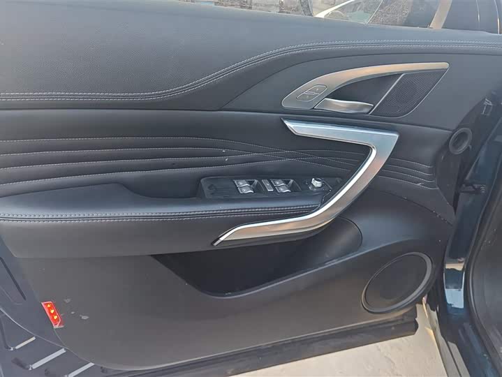 Wey VV7 2020 2020款 2.0T 超豪型