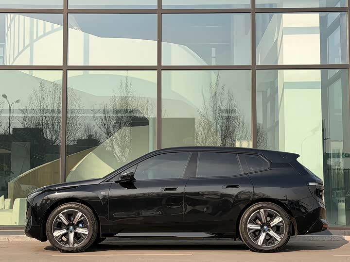 BMW iX 2023 2023款 M60