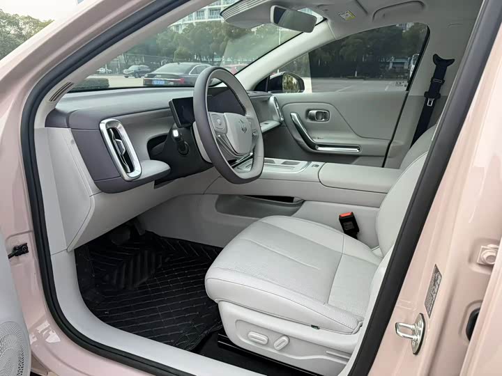 Leapmotor B01 2025 2025款 650激光雷达版