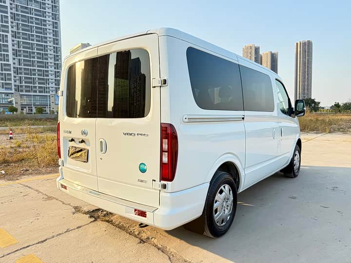 Maxus V80 2024 2024款 傲运通 6AMT 短轴超低顶147Ps 5/6座