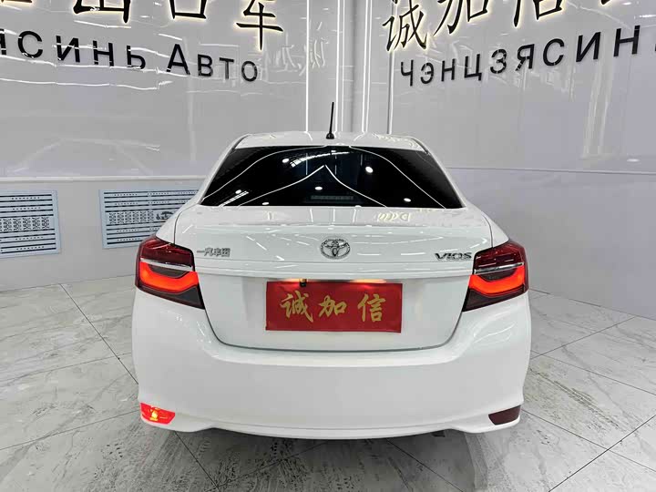 Toyota Vios 2022 2022款 1.5L 20周年纪念版