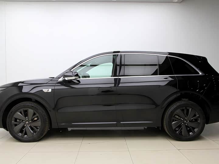 LiXiang L6 2025 2025款 Pro 智能焕新版