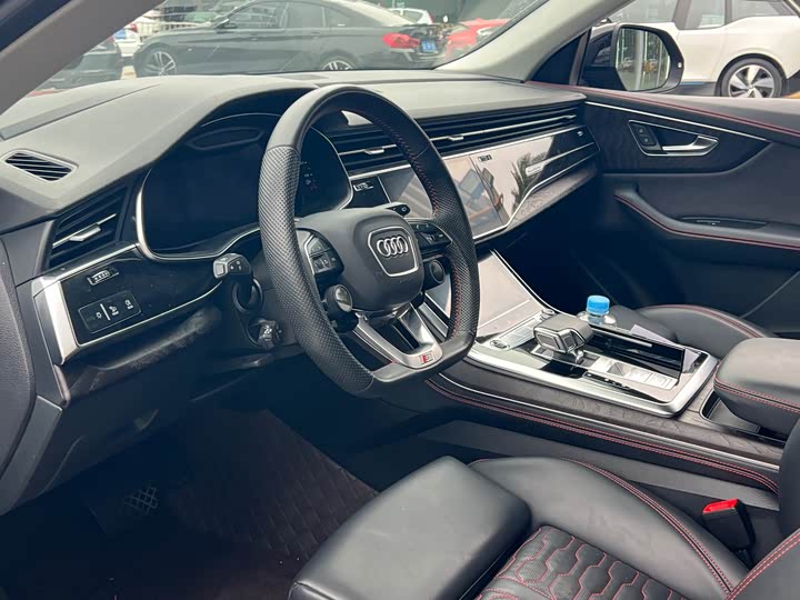 Audi Q8 2022 2022款 55 TFSI 豪华动感型