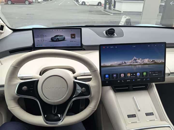 Luxeed R7 2025 2025款 增程 251km Max