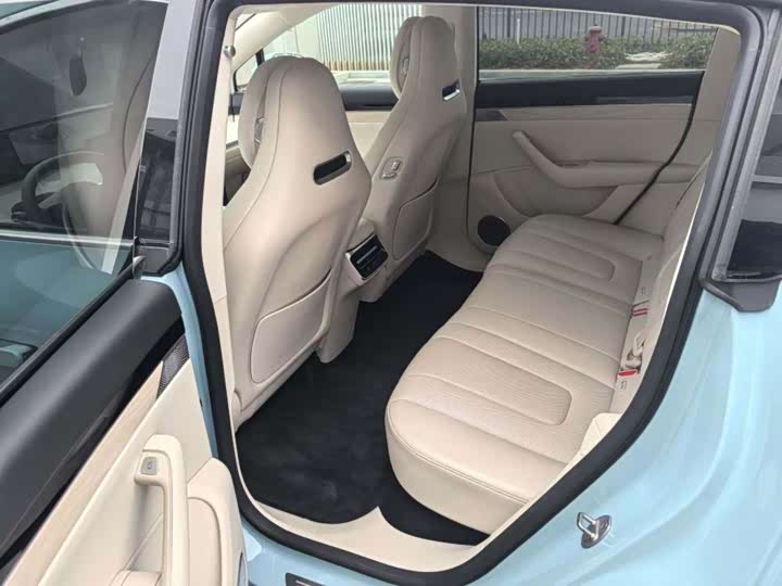 Luxeed R7 2025 2025款 增程 251km Max