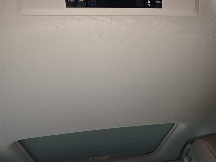 Toyota Sienna 2024 2024款 2.5L混动 舒适版