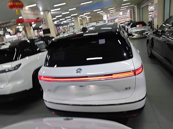 Nio ES8 2026 2026款 六座行政豪华版
