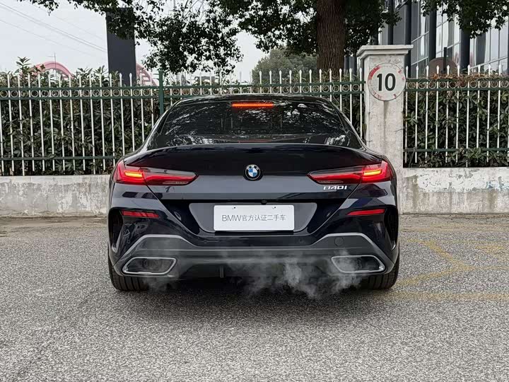 BMW 8 Series 2021 2021款 840i 四门轿跑车 M运动套装