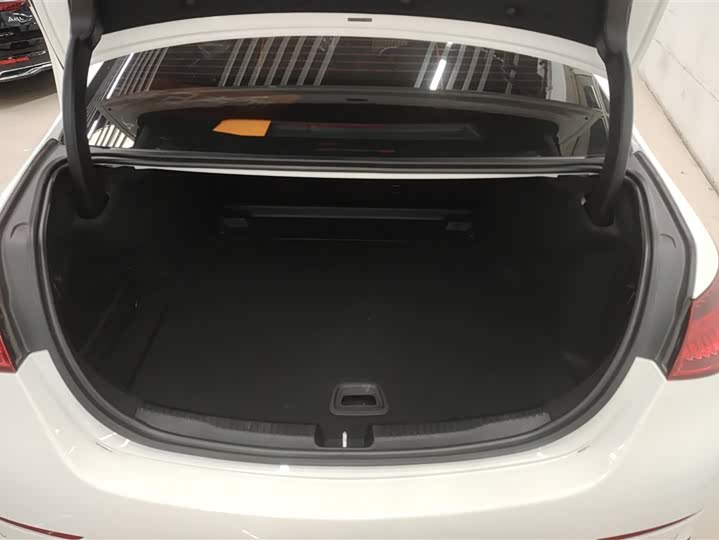Mercedes-Benz C-Class 2025 2025款 C 260 L 运动版