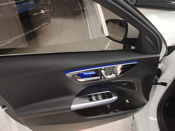 Mercedes-Benz C-Class 2025 2025款 C 260 L 运动版