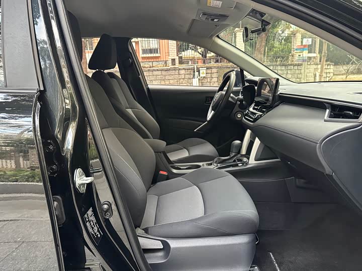 Toyota Frontlander 2024 2024款 2.0L CVT精英版