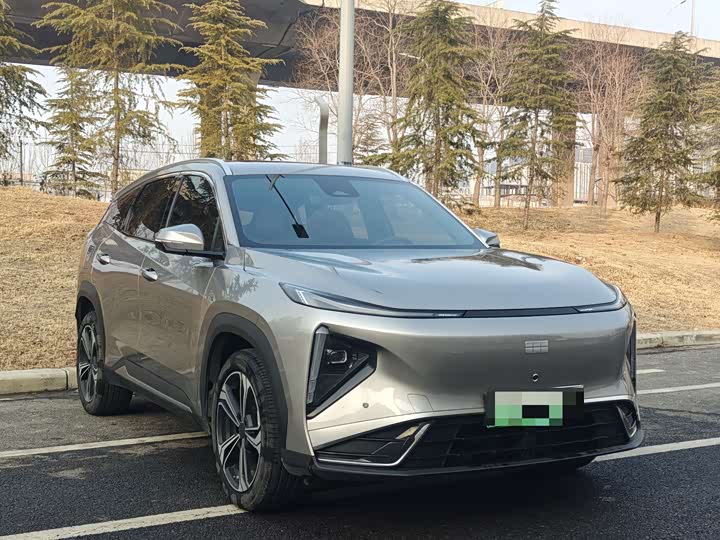 2025 Geely Galaxy L7