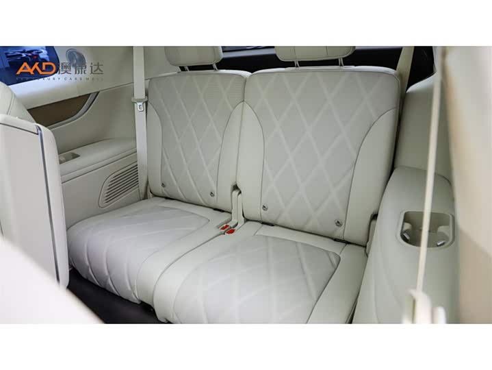 Aito M9 2025 2025款 增程 Ultra版 52kWh 6座版