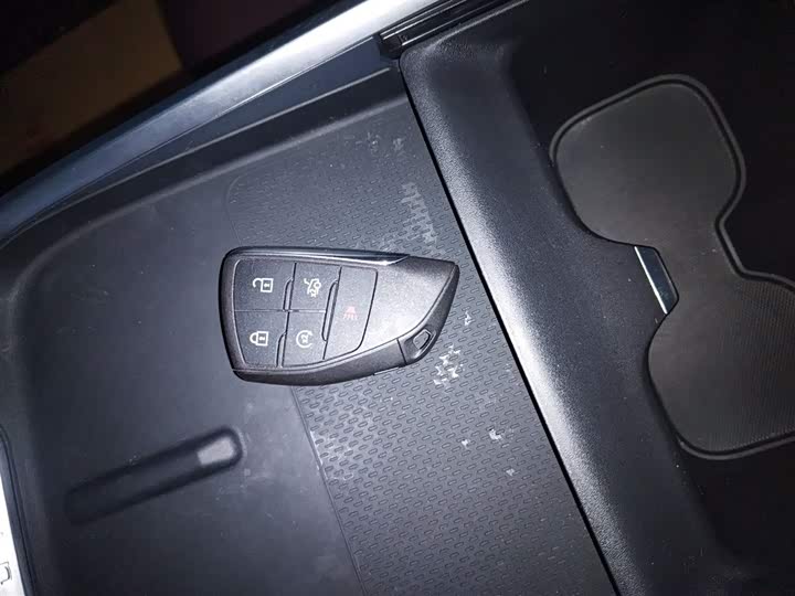 Buick LaCrosse 2025 2025款 28T 白金版