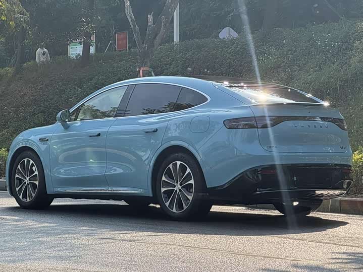 Luxeed R7 2025 2025款 增程 251km Max