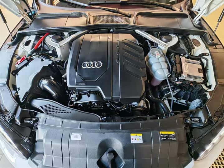 Audi A5 2024 2024款 Sportback 40 TFSI 时尚动感型