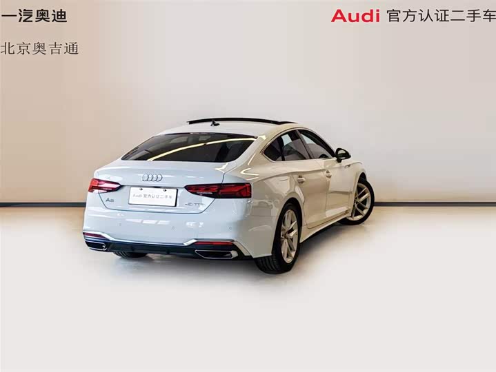 Audi A5 2024 2024款 Sportback 40 TFSI 时尚动感型