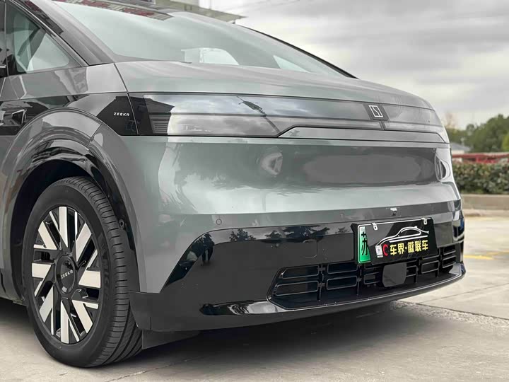 Zeekr Mix 2025 2025款 长续航智驾版