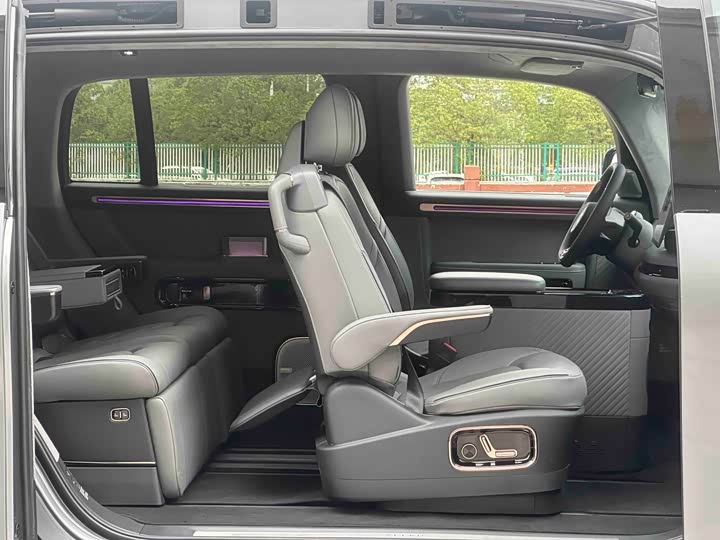 Zeekr Mix 2025 2025款 长续航智驾版