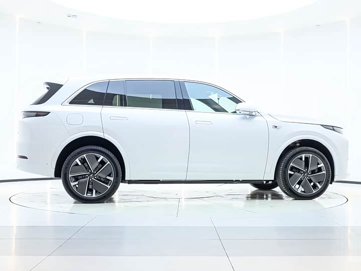 LiXiang L7 2025 2025款 Ultra 智能焕新版