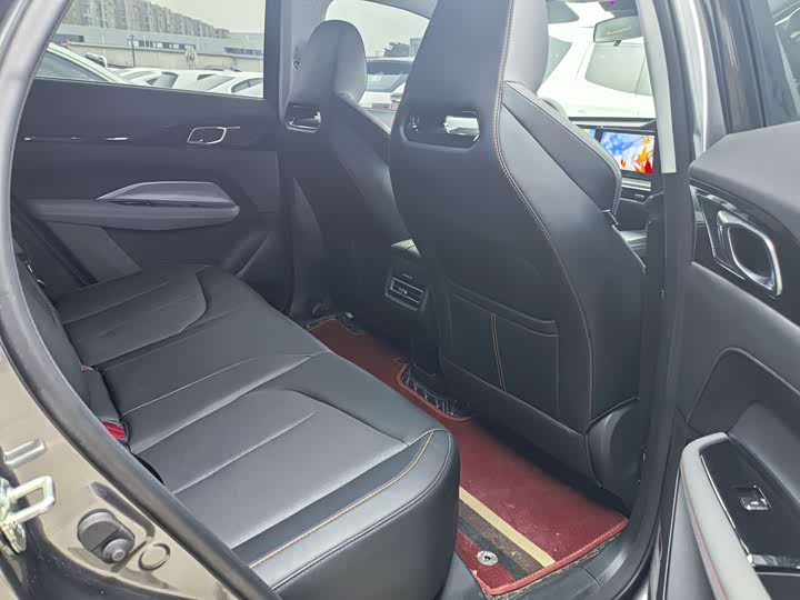 Changan Oshan Z6 2023 2023款 蓝鲸 1.5T DCT智享型