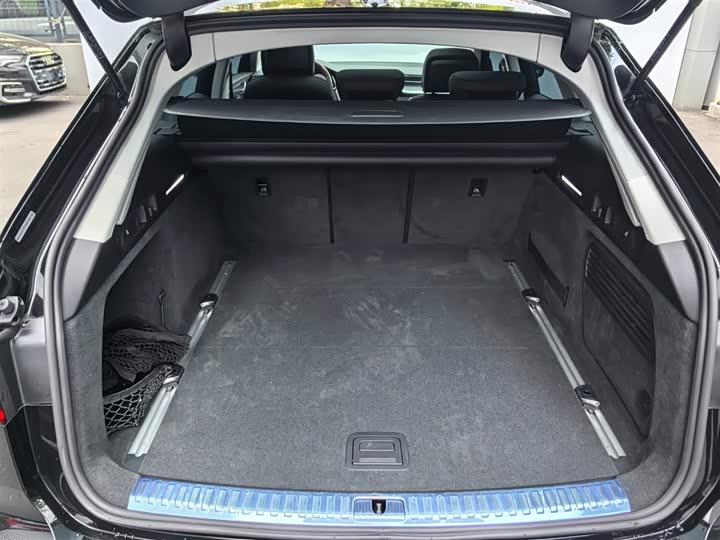 Audi A6 2023 2023款 allroad quattro 55 TFSI 尊享越野型